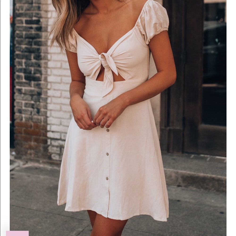NWT. Southern Alternative Tie Front Beige Sundress
